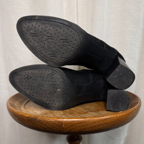 Adrienne Vittadini Abby Black Suede Ankle Boot Size 9.5 - Picture 6 of 6